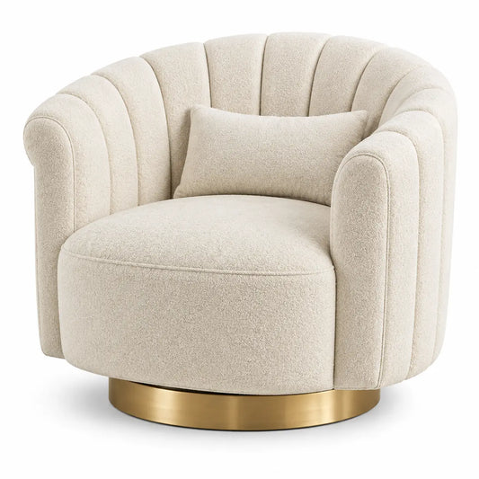 Sillón tapizado de líneas curvas con acolchado acanalado, beige y dorado